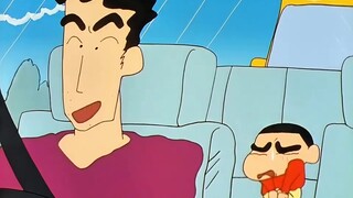 عائلة شياو شين تقريباً تفجّر بطونها، تحدياً لحوض المعكرونة الكبير للحصول على الدفع مجاناً