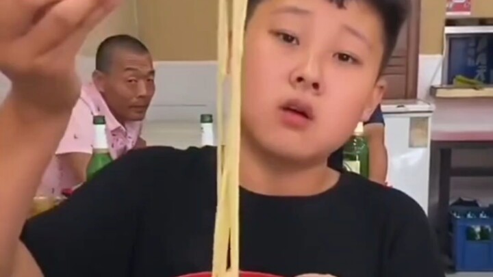 A truly地道 Langfang kid