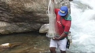 cast netting in Nepal | cast net fishing with handmade cast net |