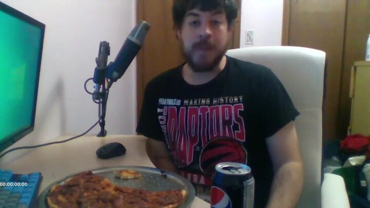 ASMR EATING HOMEMADE PIZZA 吃自製披薩