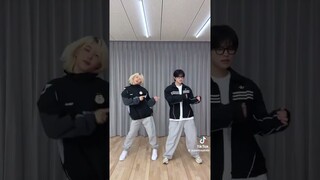 Felix & Seungmin 'POKÉDANCE' #foryou #viral #youtube #pokedance #youtubeshorts #straykids #shorts