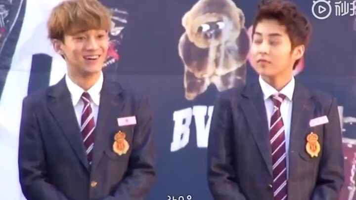 【EXO】【Kim Jong Dae (Chen)】Bất ngờ gặp người thân tại hiện trường?? Haha phản ứng đáng yêu quá