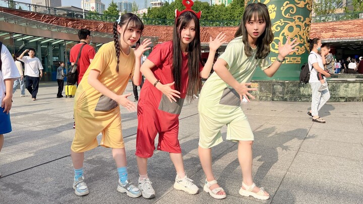 【Ben Cao Gang Mu】Teletubbies mendaftar untuk bertarung~ Ayo kita semua jadi gadis Liu Genghong!