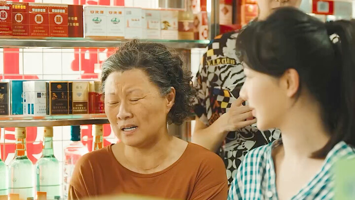 ในภาพยนตร์ช่วงตรุษจีนเรื่อง “ร้อนแรงดุเดือด” การมีเพื่อนบ้านแบบนี้อยู่ข้างๆ จะรู้สึกยังไงกันนะ!