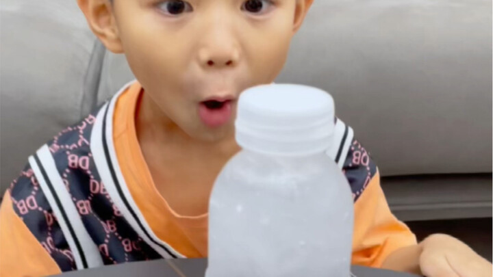 教你点水成冰的小魔法，炎炎夏日没点冰可不行