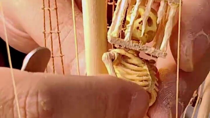 It can't be rolled up, and it can't be laid flat.