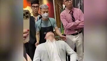 Dậy đi ông cháu ơi