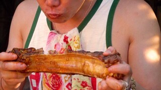 Ăn chiến trùy 60 năm rồi, hóa ra bít tết còn có thể ăn kiểu này!! Chua cay kích thích vị giác! Kết c