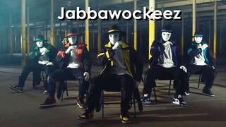 假面舞团Jabbawockeez五色西装帅炸椅子舞！高能卡点齐舞Bare Wit Me！