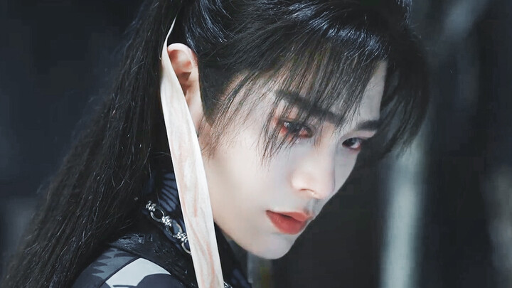 “我真的爱你”嘴里说着讨厌，眼神全是挽留