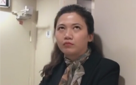 Richgirl’s Anomaly: On Teachers’ Facial Expressions When Interacting with Different People