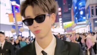 【Tim Basket F3】Zhuai Shao Tarian Menarik di Jalan "Kucing Liar Seksi" (Tarian yang Diminta Penggemar