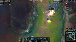 Thả quả cầu ahri hút hồn được viktor #game