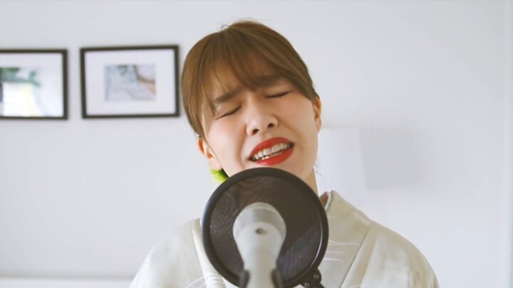 [ปกทรงพลัง] ยังจำ "บัวแดง" ที่โด่งดังไปทั่วอินเทอร์เน็ตได้ไหม?