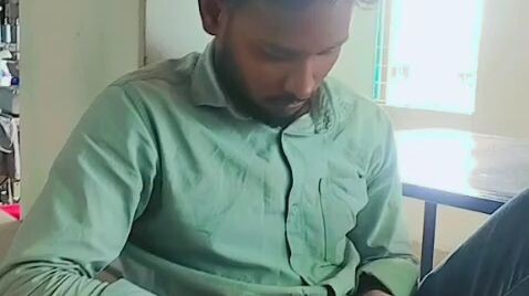 মায়ে কয় মুই ছোট