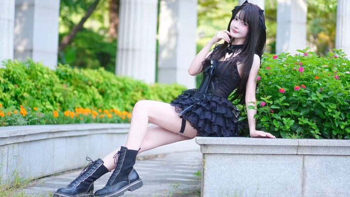 Cô ấy là một cô gái tốt.