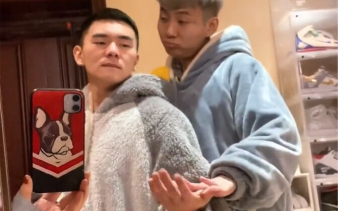 Các chị em ơi, màn hóa trang mà các bạn luôn mong đợi đã xuất hiện rồi, nhanh tay nhận ngay nào!!