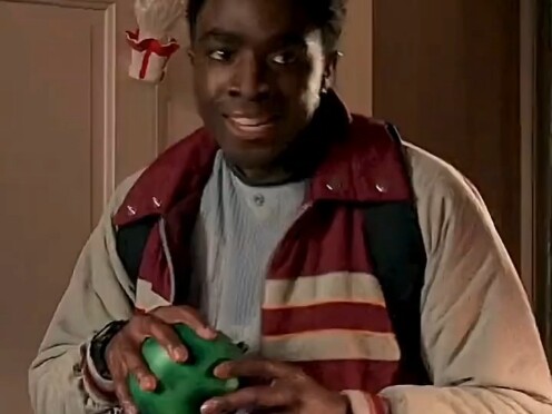 นี่ถือเป็นฉากดวลกับเดธไคร์นที่เก่าแก่ที่สุดเลยไหม! “Stranger Things”