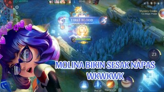 MOLINA BIKIN SESAK NAPAS:)