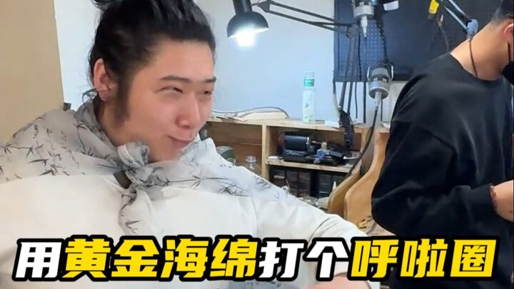 Make a Hula Hoop with a Golden Sponge