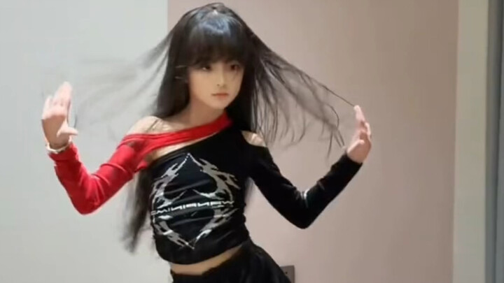 ภาพของกั๋ว๋อวูที่ไม่ผ่านฟิลเตอร์แต่งหน้าต่างจากวิดีโอที่คุณดูปกติแค่ไหน?