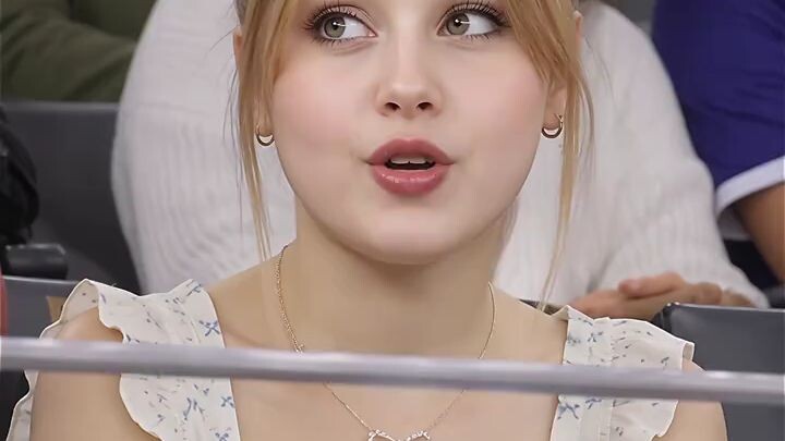 very beautiful girls