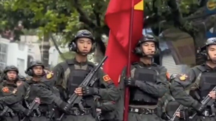 Việt Nam đúng là cái gì cũng thích học theo mình nhỉ!