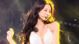 JENNIE straight shot How You Like That 230703 Hyde Park Music Festival Paint it Black