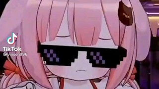 Bé Anya nhưng nó lạ lắm