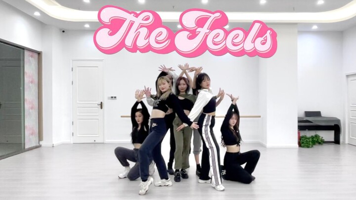 TWICE's The Feels group cover dance