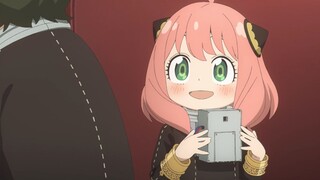 عندما أمسكت آنيا بيدها، فُتح على الفور مرشح الحبيبة في عيني داميان، وحقًا تأثرت بكي بشكل كبير...