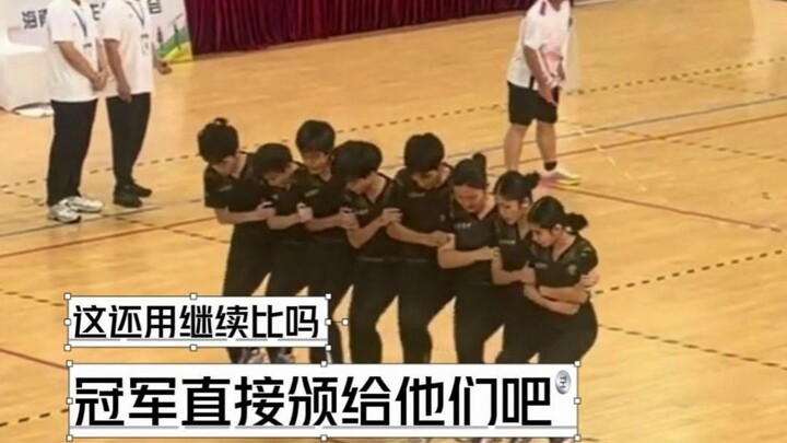 นี่มันจะเอาอะไรอีก ยกแชมป์ให้พวกเขาไปเลยดีกว่า