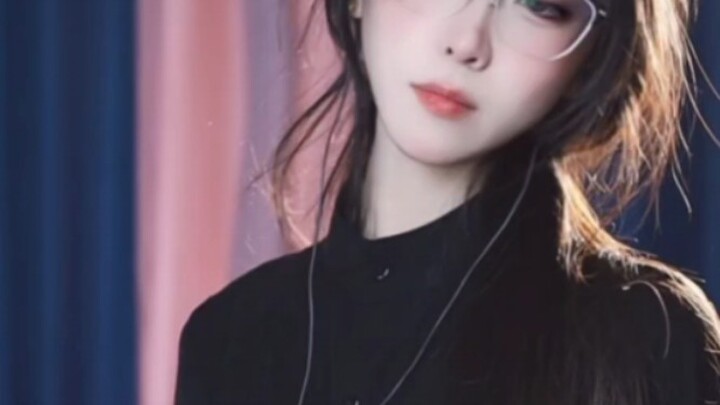 握草这菜居然穿衣服了