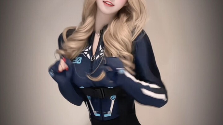 Ai có thể cưỡng lại được tôi?