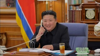 Estimado camarada Kim Jong Un mantém diálogo telefônico com presidente Vladimir Vladimirovich Putin