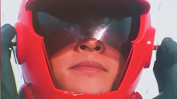 Toei has no money for special effects? Then the special effects protagonists can only transform manu