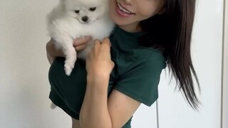 ENVY WITH THE DOG😭😭