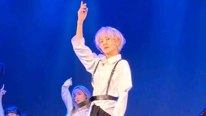 【GNZ48陈珂】白衬衣禁欲少年着皮革绑带大跳黑夜女神！20210418 成都男装巡演《黑夜女神》陈珂focus