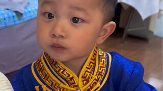 فيديو موسيقي بخمسين سنتًا بعنوان «الوعد بين الرجل اللطيف والبراري»