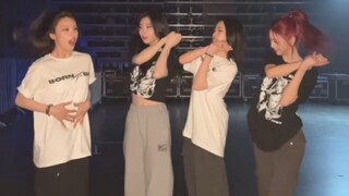 小品天团！ITZY《Boosting up today》舞蹈挑战