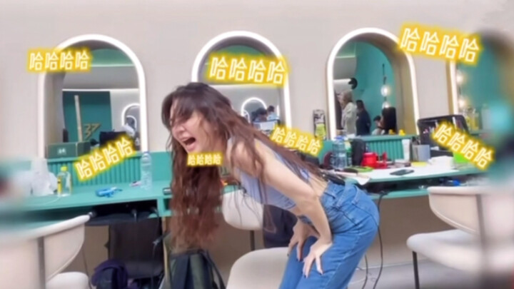 A "crazy" girl | 🤭 Ella, you little brat—someone please rein her in