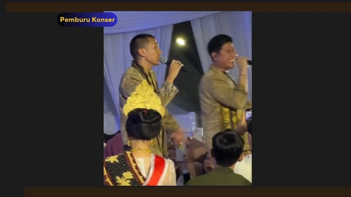 selalu suka sama stage act