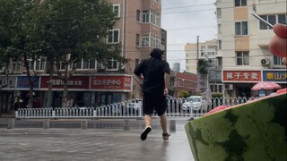 好好好 吃完就跑