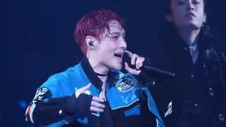 “บางคัฟเวอร์ลองมาฟังต้นฉบับว่าร้องยังไง” คอนเสิร์ตของจางอี้ซิงร้องเพลง "history" ทันทีที่ดนตรีดังขึ้