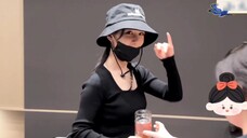 Xiaoyao Diary dubbing behind the scenes Yang Zi baby is so thin