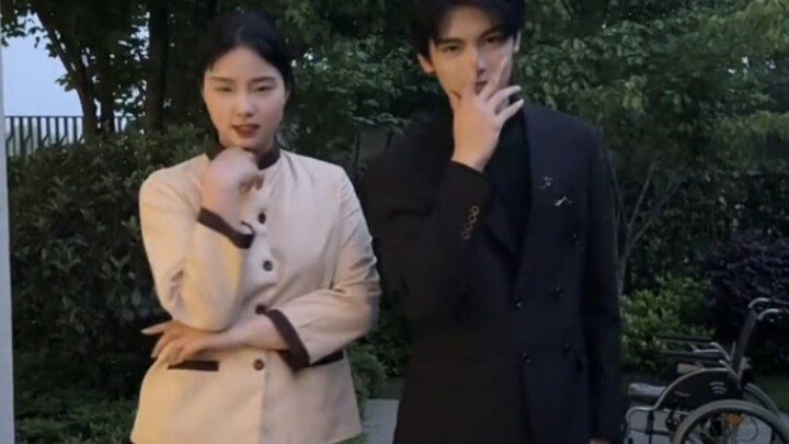 Wang Ma and Mr. Gu's duet dance (Butler Zhao and Nana can't help but ask, where do we put them?