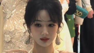 不看杨紫这个视频损失百万！！！他拍比工作室拍的好看多了😭