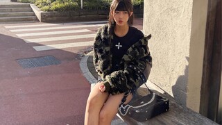 ช่างภาพมือสมัครเล่นคนหนึ่งกับโทรศัพท์รุ่นเก่า ปลดล็อกเจ้าตัวเด็ดที่สุดบนถนนเส้นนี้