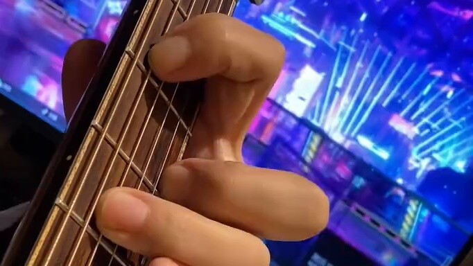 Fingerstyle guitar chất lượng cao và độ khó thấp Đại chiến Titan BGM
