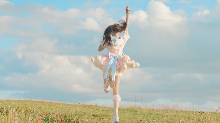 Awan terlihat enak banget, ya!~